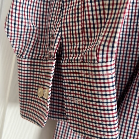 button down - Picture 2 of 4